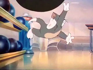 Tom And Jerry - 007 - The Bowling Alley Cat (1942)