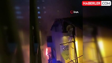 Eyüpsultan'da Gecekondu Yangını Paniğe Neden Oldu