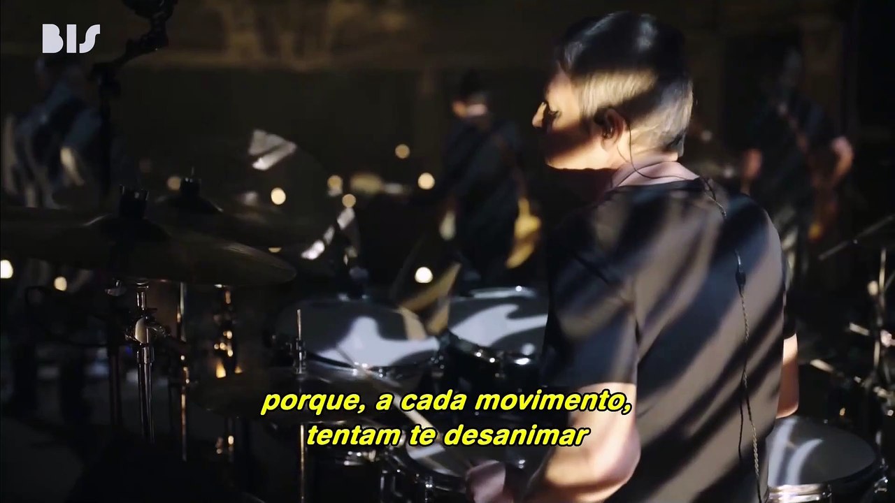 Noel Gallagher - We´re on our way now - Out of the now (portuguese subtitles)