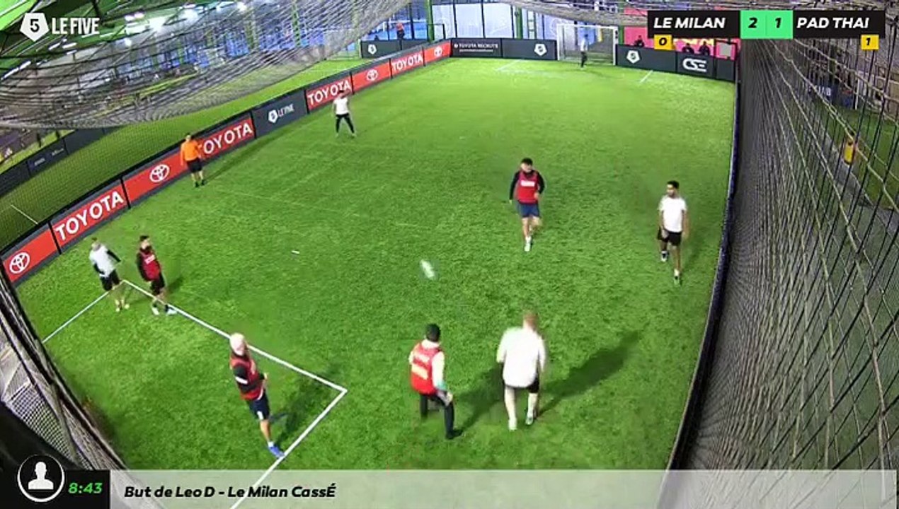 Le Milan CassÉ - Pad Thai 09/12 à 20:40 - Football Terrain Toyota (LeFive Valenciennes)