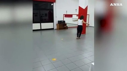 Mariafrancesca, la ragazza con la sindrome di down che insegna danza