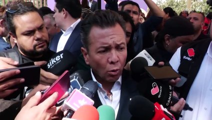 Defiende bancada de MC paquetazo 3x1 de placas, verificación y refrendo anual