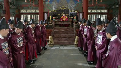 ÁM HÀNH NGỰ SỬ  - TẬP 04