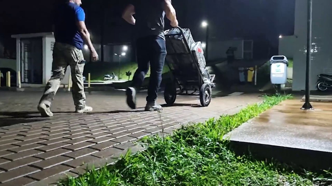 Caminhoneiro é detido transportando maconha em meio a carga de milho na BR-277