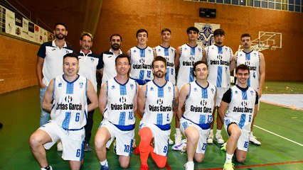 José Hurtado, técnico del V-74 en Radio Villena SER