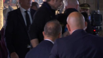 Los familiares de las víctimas de la dana piden la dimisión de Mazón a la salida del funeral