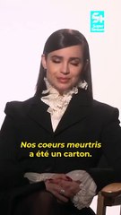 Sofia Carson : "j'ai adoré chaque moment dans Nos cœurs meurtris"