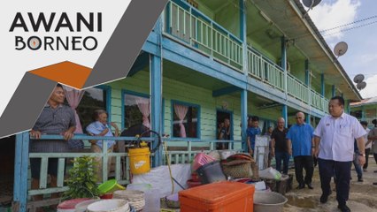 Bantuan kewangan kepada mangsa banjir Rumah Dennis di Kapit