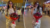 Oh Is That Raashii Khanna With Red Roses In Hand? Guess Where's She Coming From?