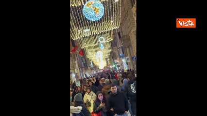 Natale 2024, Gualtieri accende l'albero di Piazza del Popolo e le luminarie di Via del Corso