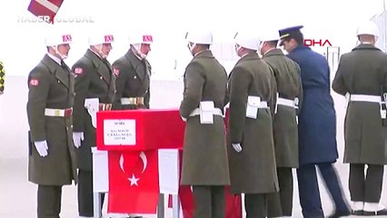 Şehit  Taha Nergiz'in babasının sözleri yürek burktu: "Susun, Taha uyuyor"