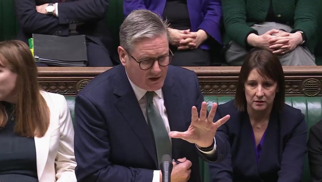 Starmer compares Badenoch to ‘arsonist complaining about people trying to put fire out’