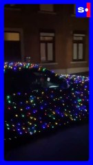 Avoir des guirlandes de Noël sur sa voiture: c'est légal ou pas ?