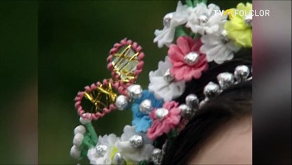 Valeria Peter Predescu - La casuta d'anga vale (Popasuri folclorice - TVR - 2008)