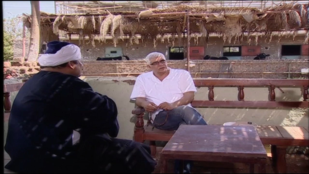رضوان بيه راح للعمدة علشان يشتري البيوت ال في البلد علشان يتاجر معاه في الاثار ... #صبيان_و_بنات