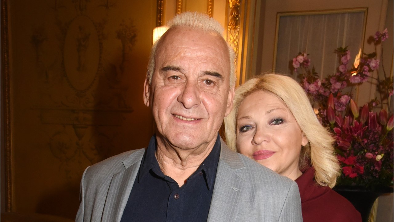Michel Fugain métamorphosé depuis sa rencontre avec sa femme de 22 ans sa cadette : “Elle a rencontré un mort…”