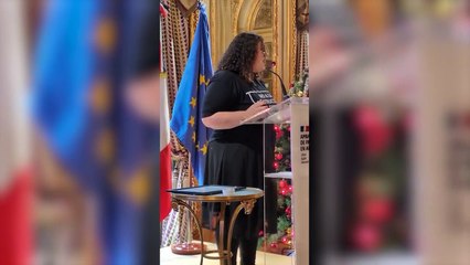 La científica Valeria Edelsztein recibió un premio en la embajada de Francia