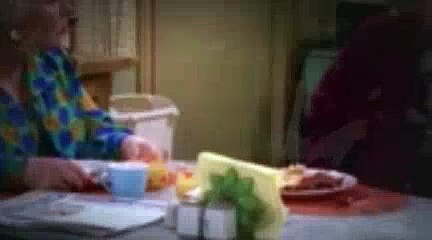 Everybody Loves Raymond Season 3 Episode 8 The Article