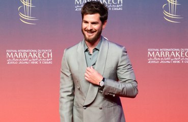 Andrew Garfield ressent le besoin urgent de vivre sa vie aussi "pleinement" que possible