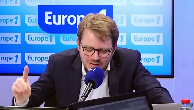 Macron a dit aux chefs de parti «sa volonté de ne pas dissoudre l'Assemblée nationale» d'ici 2027