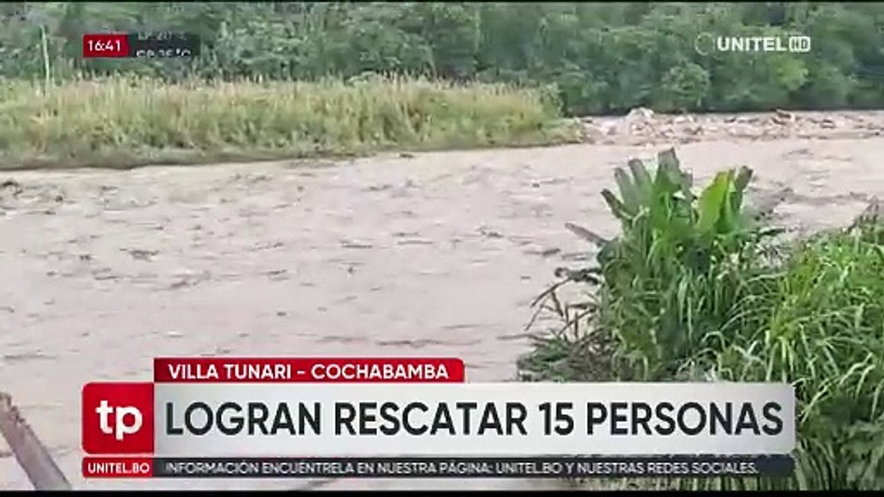 Rescatan a 15 personas que quedaron aisladas por la crecida de un río en el trópico de Cochabamba