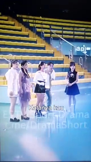  Gadis kaya idola kampus full episode