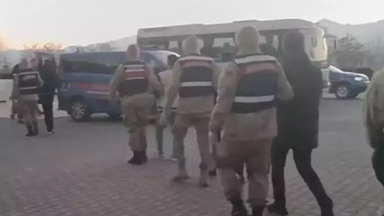 4 ilde nitelikli dolandırıcılık ve yasa dışı bahis operasyonu: 46 şüpheli yakalandı