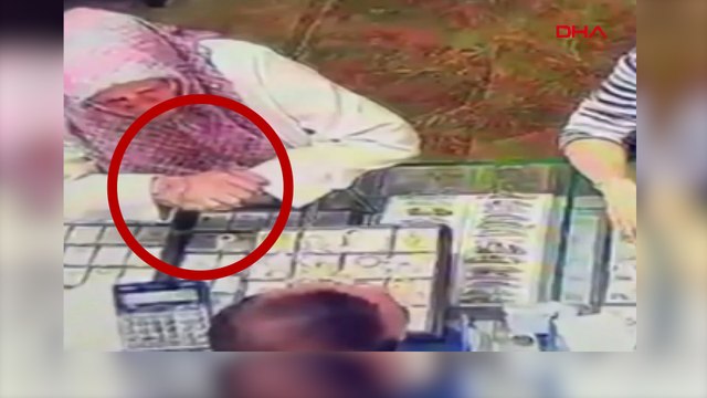 Kuyumcudan el çabukluğuyla 500 bin liralık hırsızlık