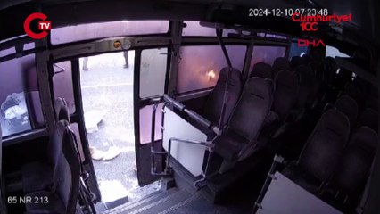 Van'daki zincirleme kaza, belediye otobüsünün araç içi kamerasında