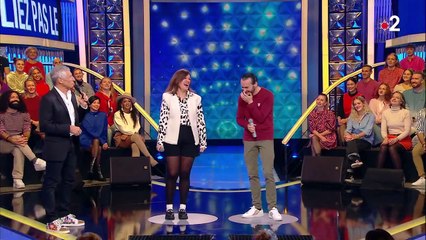 N’oubliez pas les paroles : à quoi servent les cercles blancs sur le plateau ? Nagui répond !