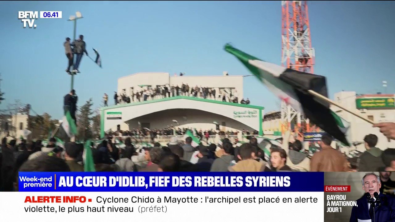 "Vive la libération": Idlib, le fief des rebelles syriens, célèbre la chute du régime de Bachar al-Assad