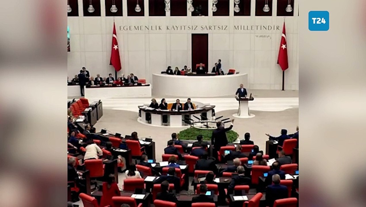 TBMM Genel Kurulu'nda Bakan Osman Aşkın Bak konuşurken ortalık karıştı