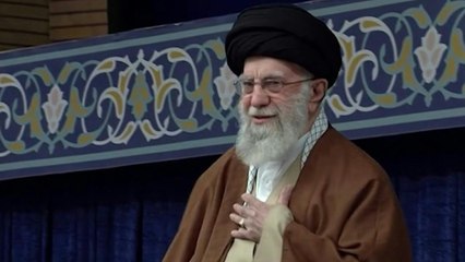 Jamenei afirma que la caída de Asad en Siria no debilitará a Irán