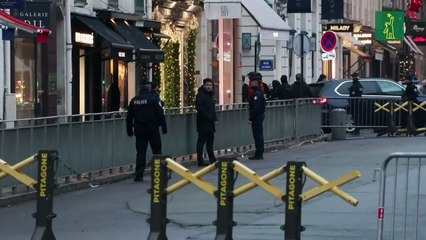 Macron se compromete a nombrar a un primer ministro en las próximas 48 horas