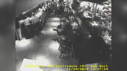 Former NHL star Paul Bissonnette fights six men in Scottsdale restaurant parking lot
