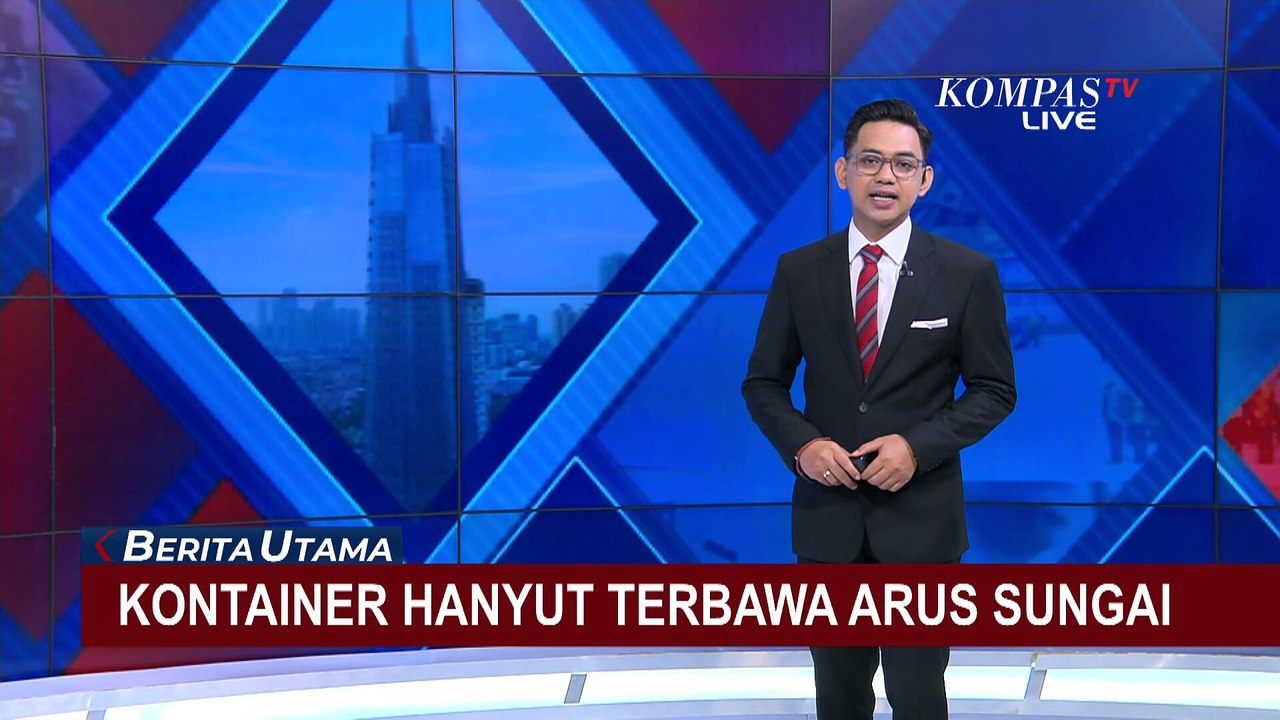 Video Amatir Rekam Kontainer Hanyut Terbawa Arus Sungai
