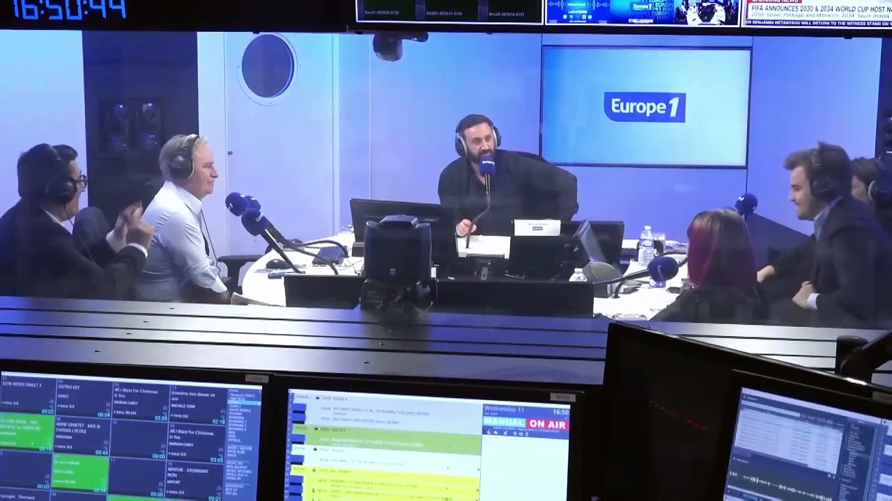 Cyril Hanouna - «Allo ! Qui est à l'appareil ?» : quand l'animateur appelle François Bayrou... Et qu'il répond