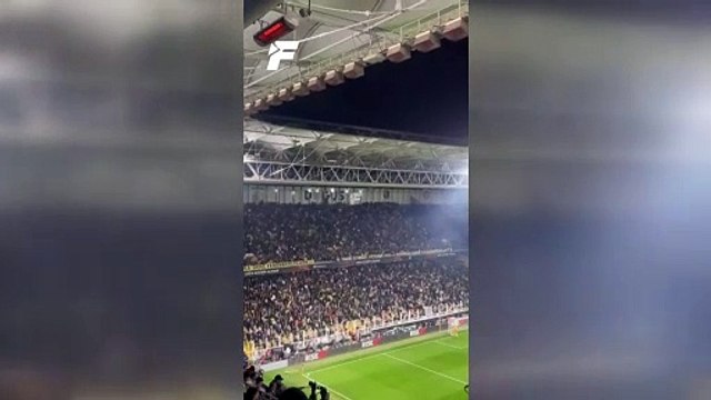 Fenerbahçe taraftarı çılgına döndü! Kadıköy'de 'Ali Koç istifa' sesleri!