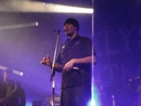 Fat Freddy's Drop à l'élysée montmartre le 24 avril 2008