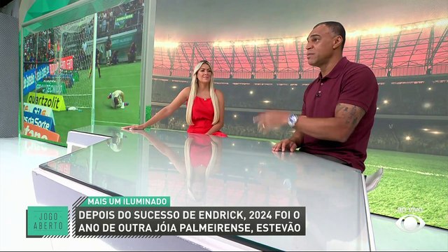 ‘Personalidade do Estevão chama atenção’: Denílson rasga elogios para promessa do Palmeiras
