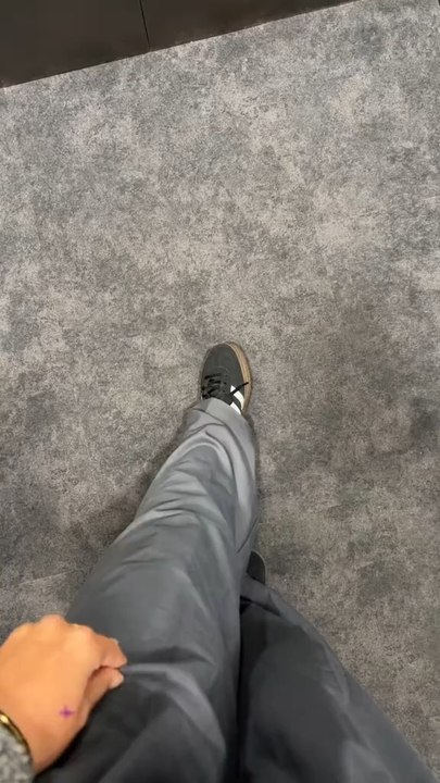 My first outfit here 💼