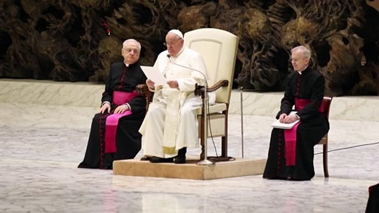 Papa Francisco pede 'respeito recíproco' entre religiões na Síria