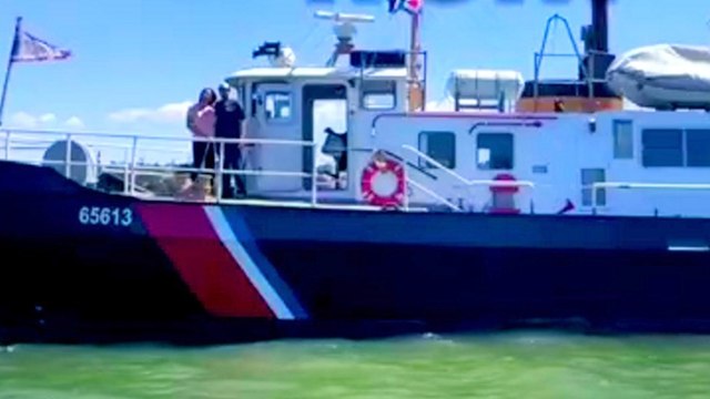 This Family Moved Out of Their Apartment for a Life Aboard a Tugboat!
