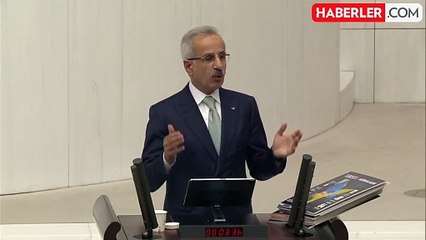 Bakan Uraloğlu, 16 yaş altı için sosyal medya düzenlemesi geleceğini açıkladı
