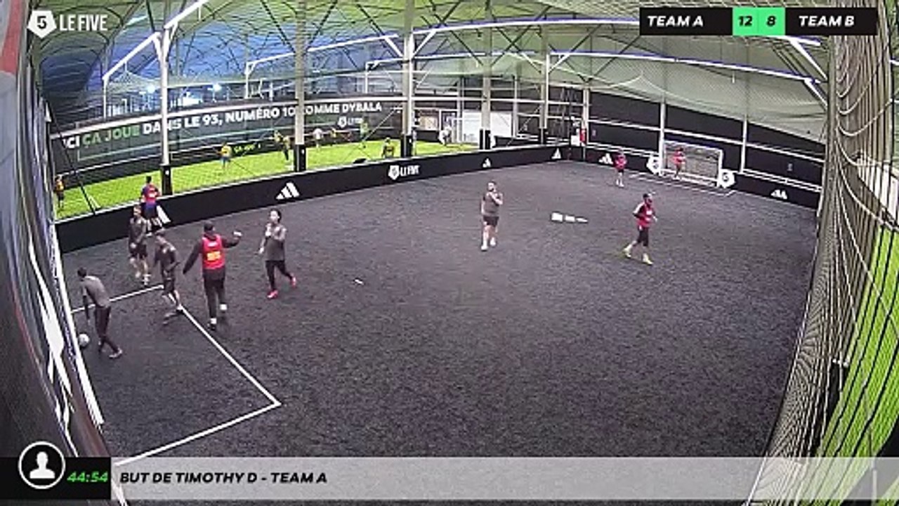 But de Timothy D - Team A