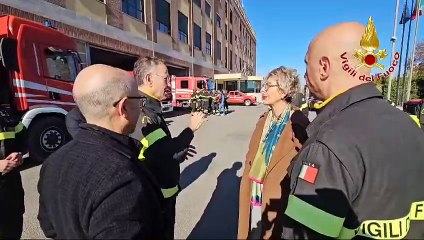 Prefetto vigili del fuoco crotone