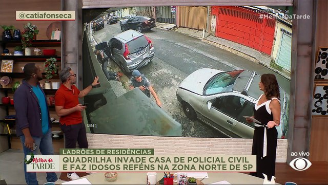 Quadrilha invade casa de policial e faz idosos reféns em SP | Melhor da Tarde