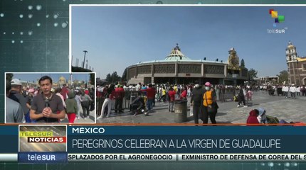Peregrinos celebran a la virgen de Guadalupe en México