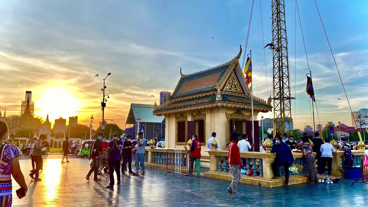 ហេតុអ្វីបានជាមាន ព្រះអង្គដងកើ នៅមាត់ទន្លេមុខរាជវាំង ហើយមានបារមី និង អាថ៍កំបាំងយ៉ាងណាខ្លះ?