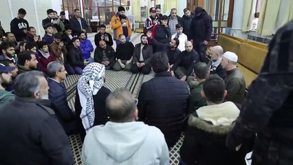 أحمد الشرع يزور مسجد الإمام الشافعي في حي المزة بدمشق